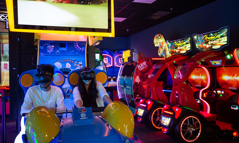 Arcade at Juncion Bowl, Photo Credit: Serena Folding Arcade at Juncion Bowl, Photo Credit: Serena Folding