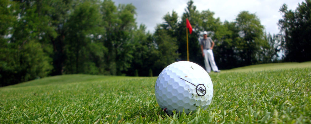 Golfing on Green, Photo Credit: Shawn Carpenter Wikipedia Commons Golfing on Green, Photo Credit: Shawn Carpenter Wikipedia Commons