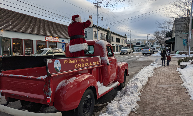 Santa on Truck in Freeport - Sparkle Weekend. Photo Courtesy of Visit Freeport Santa on Truck in Freeport - Sparkle Weekend. Photo Courtesy of Visit Freeport