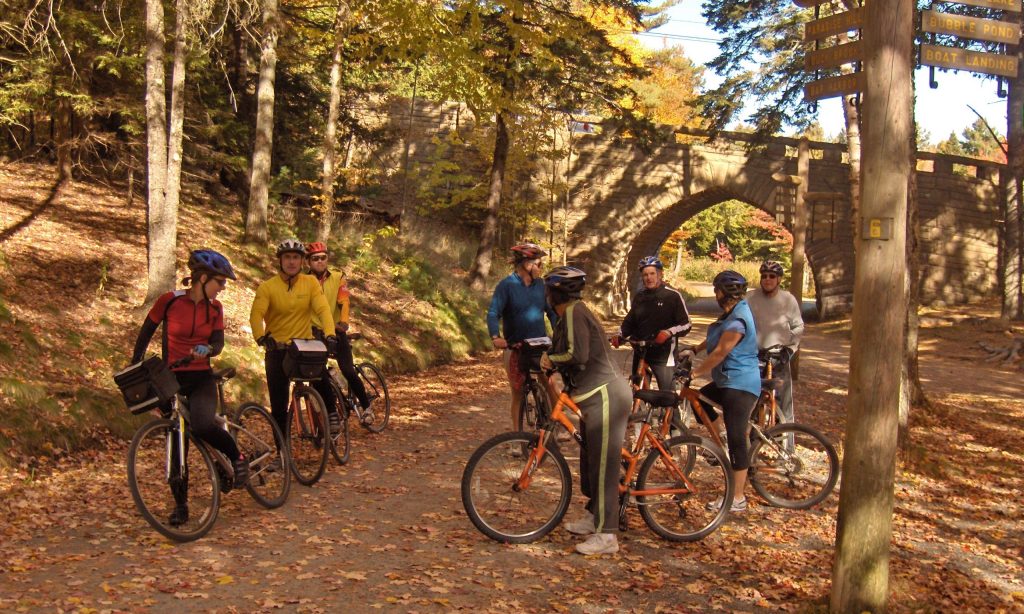 Group Biking in Fall, Photo Credits: Summer Feet Cycling Group Biking in Fall, Photo Credits: Summer Feet Cycling