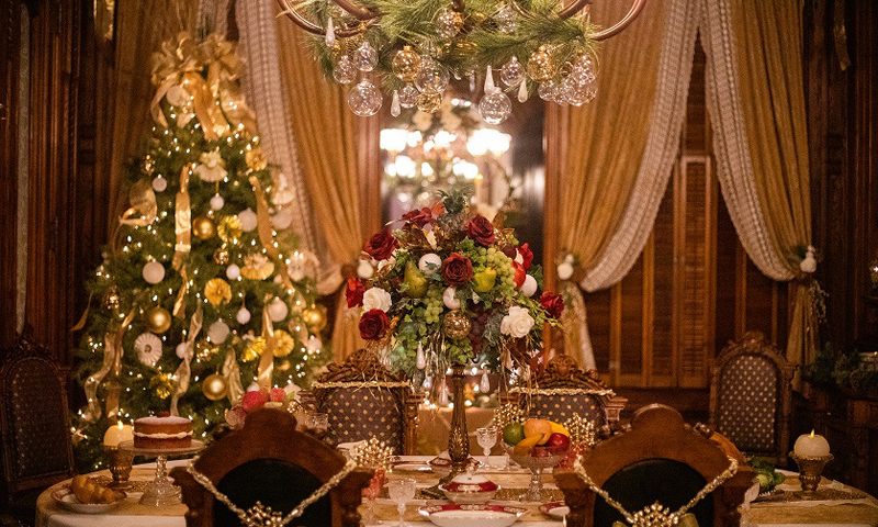 Dining Room in Victoria Mansion decorated for holiday season. Photo Courtesy of Victoria Mansion Dining Room in Victoria Mansion decorated for holiday season. Photo Courtesy of Victoria Mansion