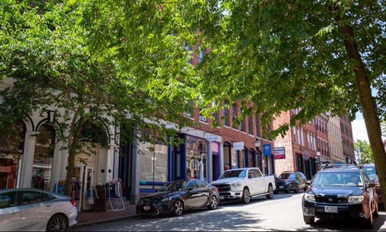 Exchange Street Portland, Photo Credits: Serena Folding Exchange Street Portland, Photo Credits: Serena Folding