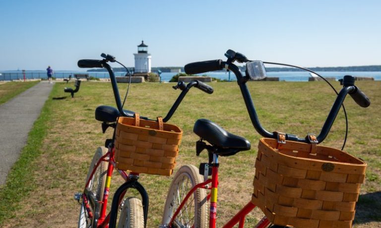 Lighthouse Bikes, Photo Credits: Serena Folding Lighthouse Bikes, Photo Credits: Serena Folding