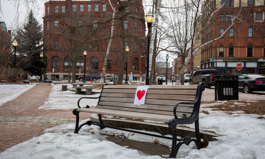 Valentine's Day Bandit, Photo Credits: Serena Folding Valentine's Day Bandit, Photo Credits: Serena Folding